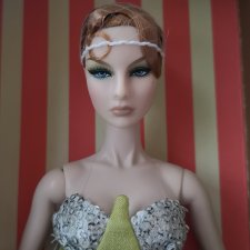 Agnes Charmeuse de Serpents от Integrity toys