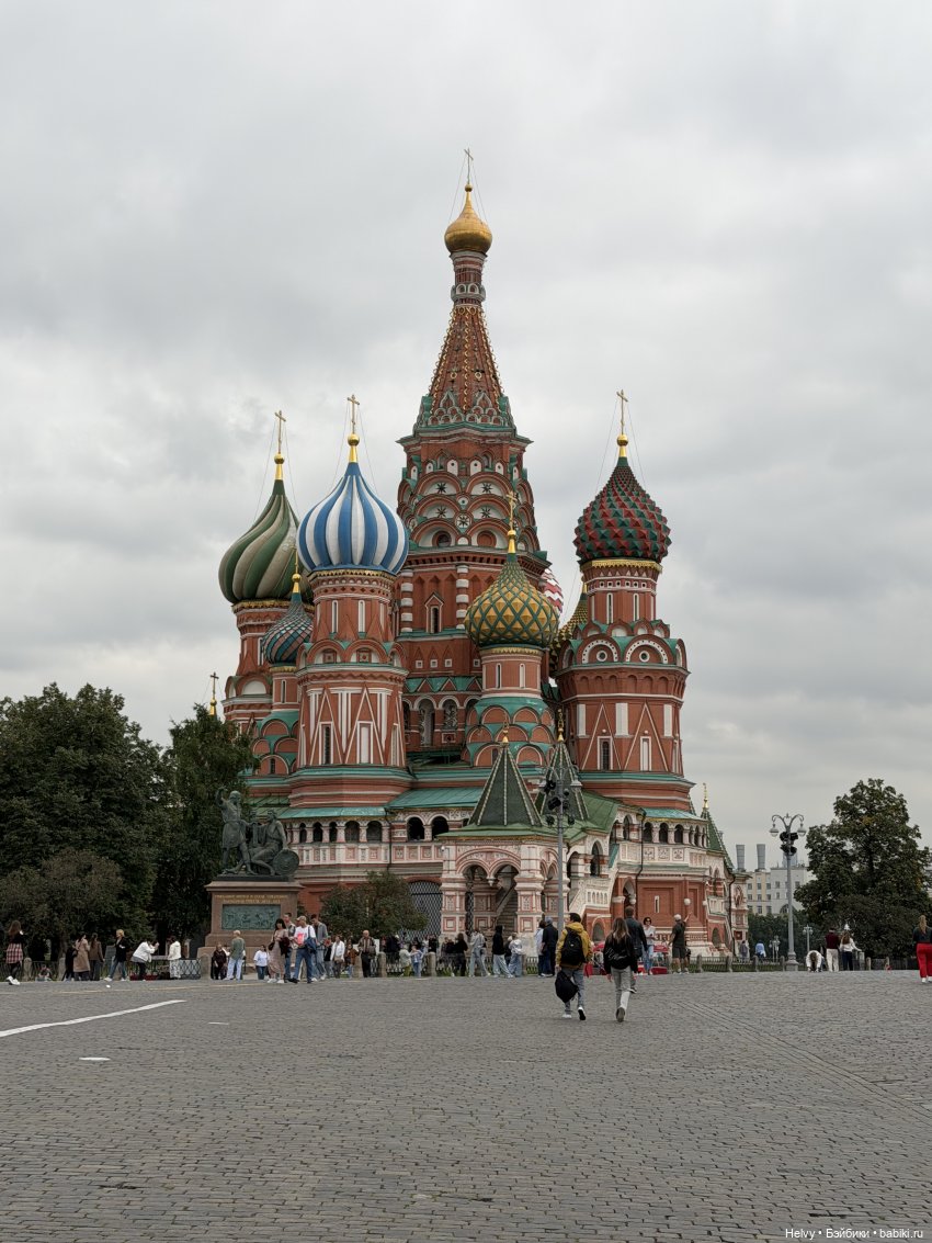 Прогулка по Москве — Куклы Барби