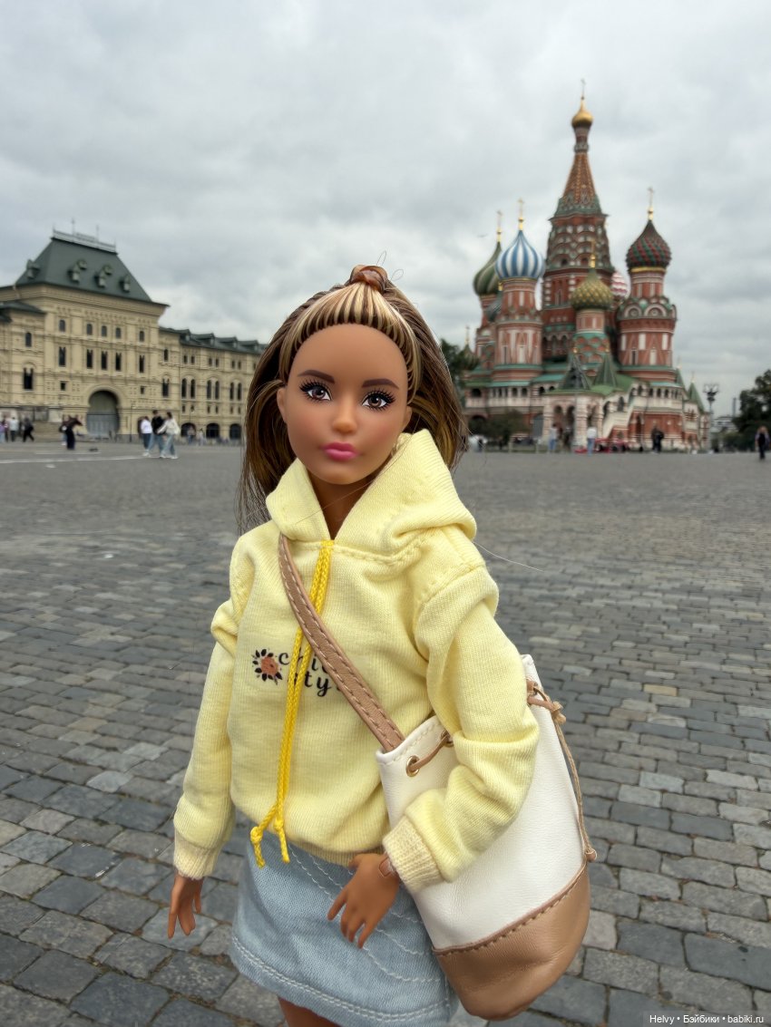 Прогулка по Москве — Куклы Барби