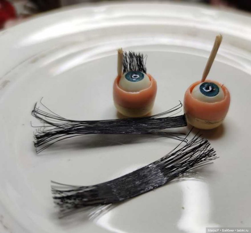 Старушка ГДР - секреты жестких ресниц (фото 6)