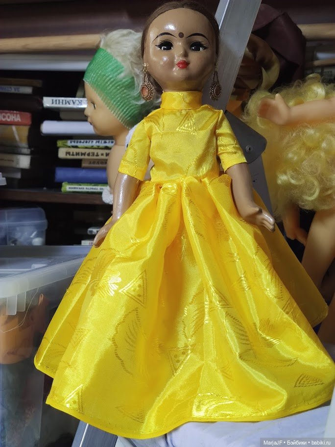 "Умные - налево, красивые - направо", или непростой выбор цвета украшений (фото 6)