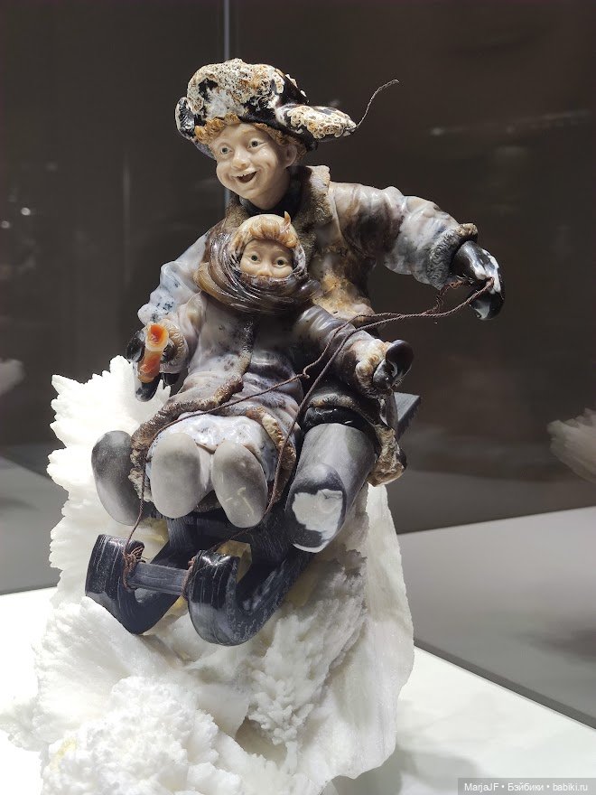 Запрыгнуть в последний вагон - "Русский эпос в камне" в музее Фаберже (фото 2)