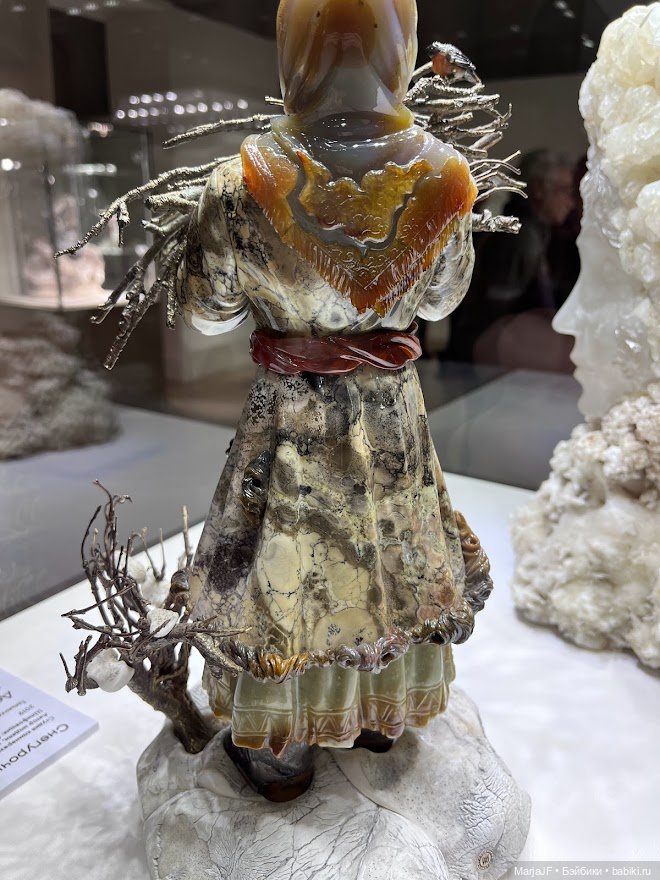 Запрыгнуть в последний вагон - "Русский эпос в камне" в музее Фаберже