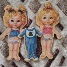 Раритет  (куколки из дерева , одежда на магнитах)