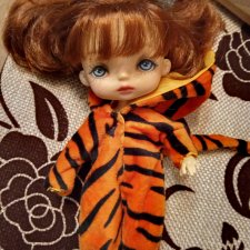 Хоями Монст с аутфитом