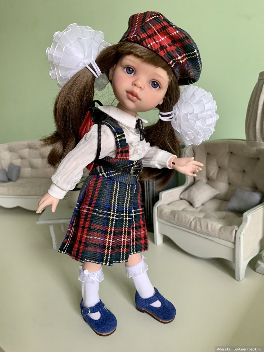 С Днём знаний — ООАК Paola Reina (Паола Рейна) и испанских кукол: перерисовка