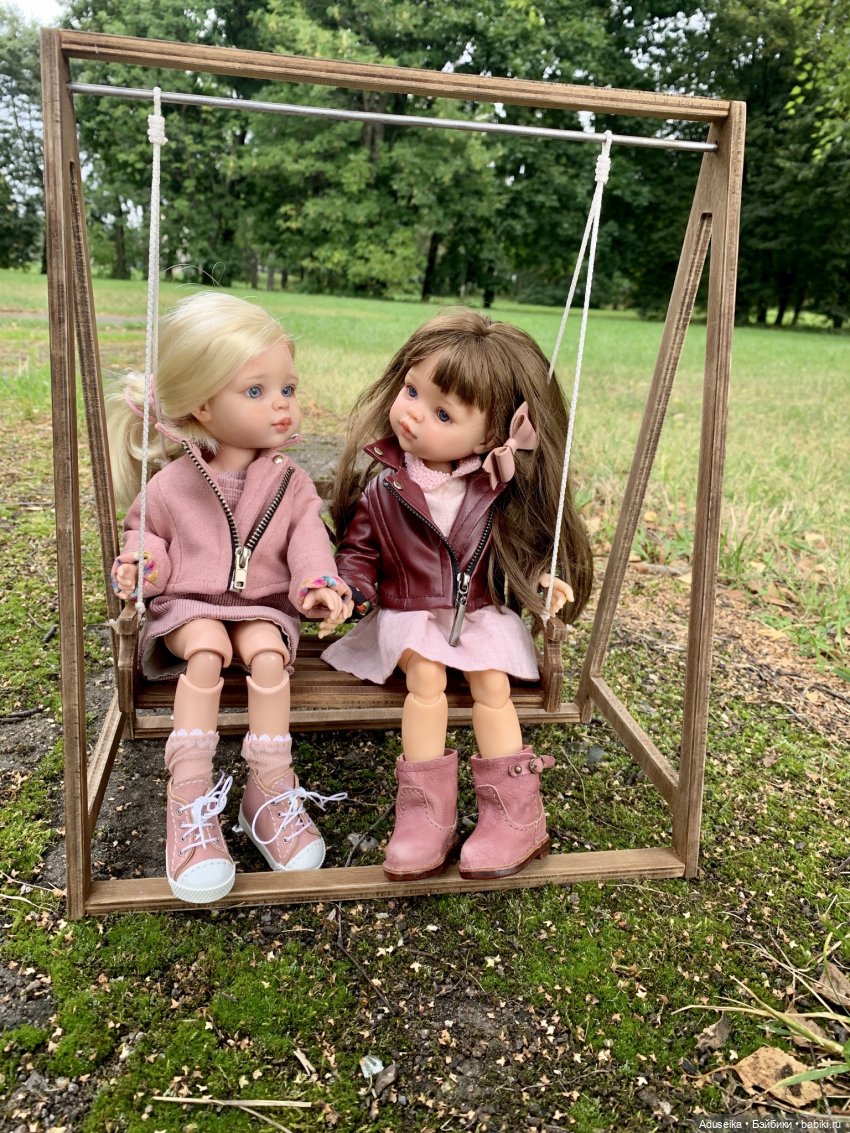 Взмывая выше ели, не ведая преград, крылатые качели летят, летят, летят (фото 2)