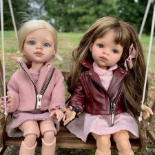 Взмывая выше ели, не ведая преград, крылатые качели летят, летят, летят