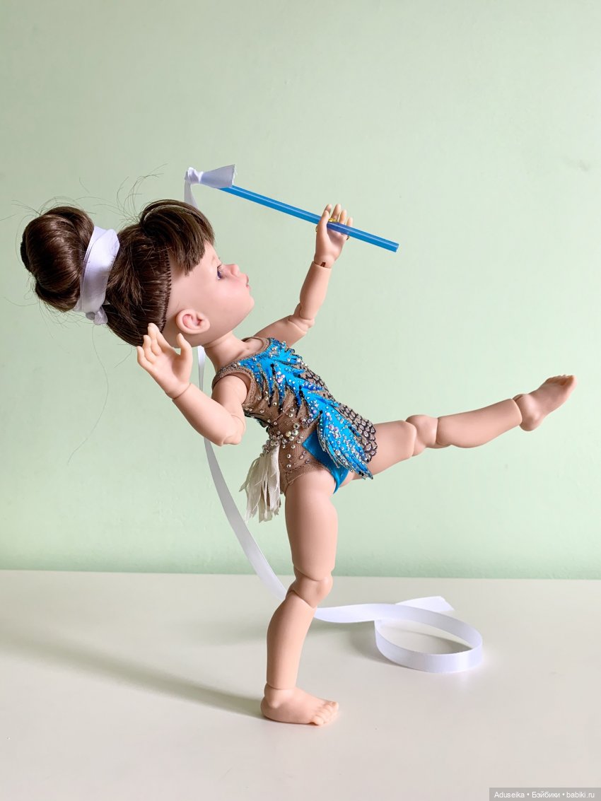 Художественная гимнастика: выступление с лентой (фото 6)
