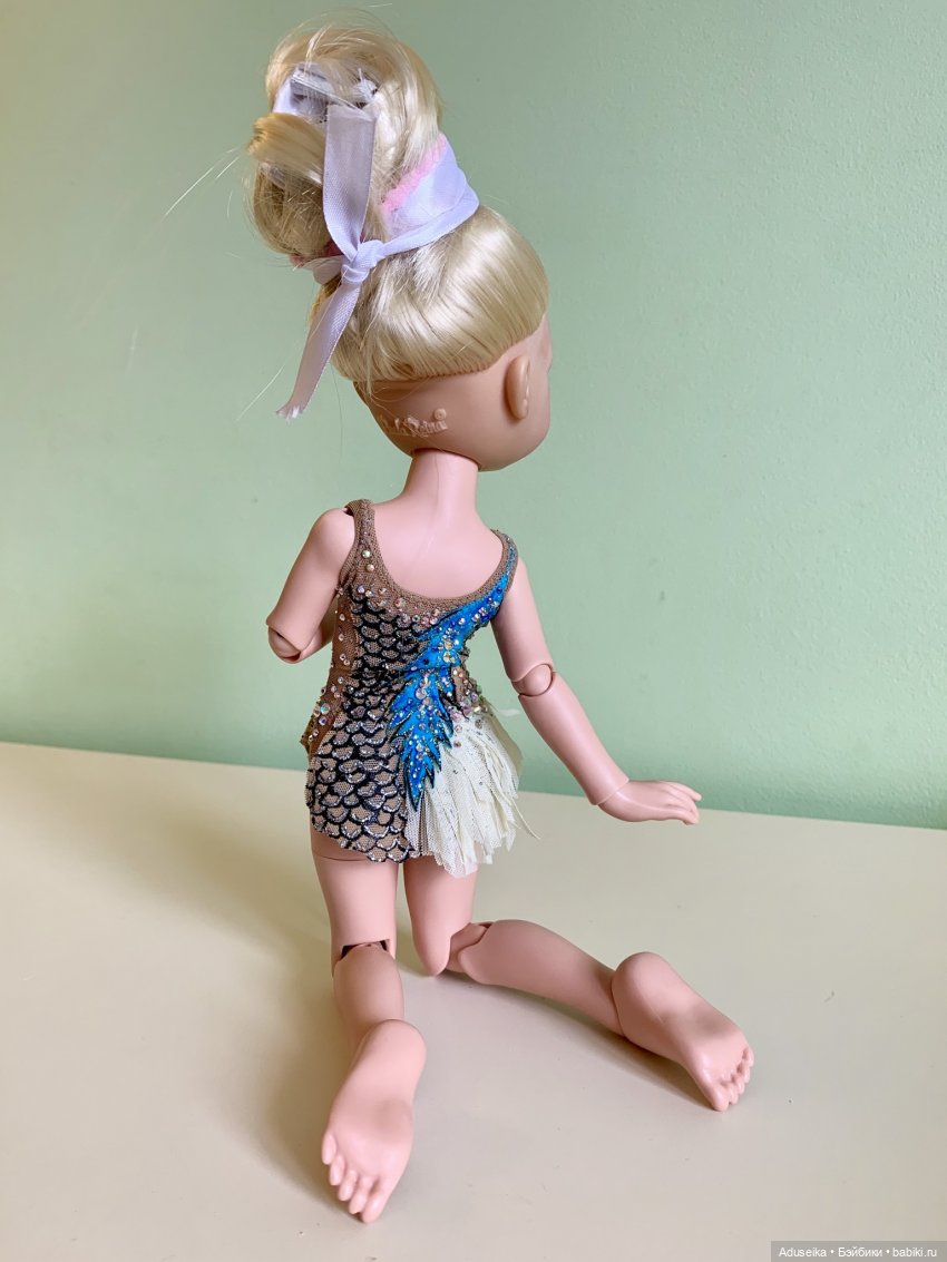 Художественная гимнастика с Варей