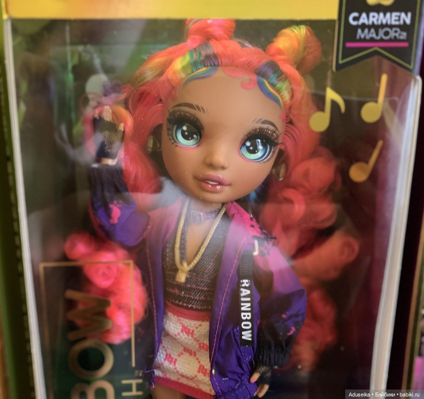 Новогодний рок 🎸 Rainbow High Carmen Rockstar (фото 3)