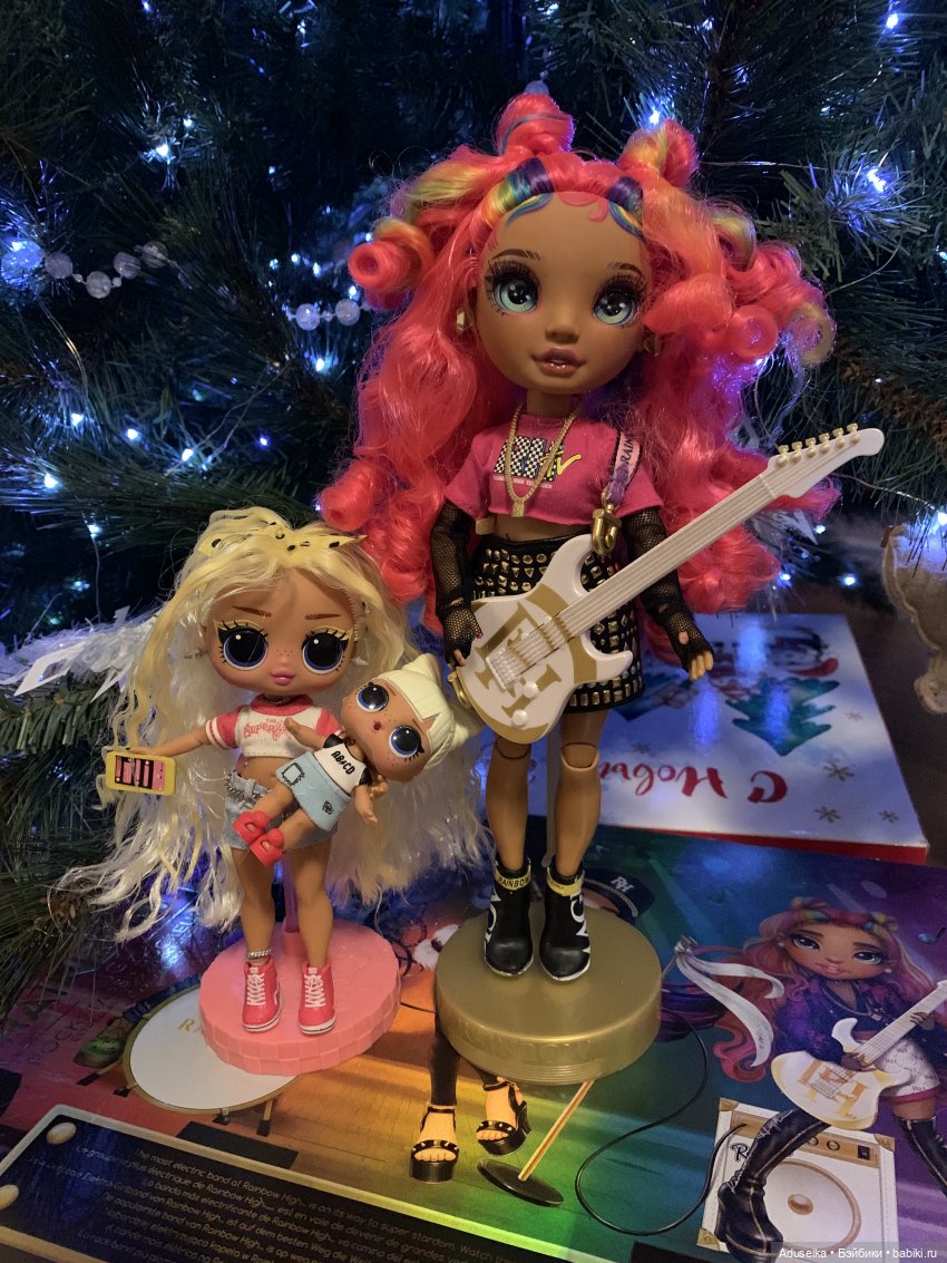 Новогодний рок 🎸 Rainbow High Carmen Rockstar