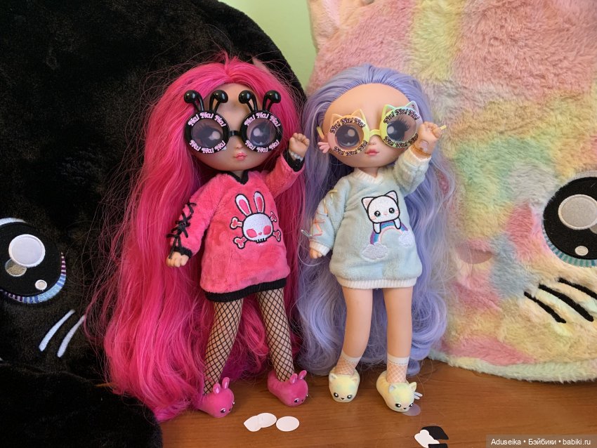 Na! Na! Na! Surprise Ultimate Black Bunny Alex Heart