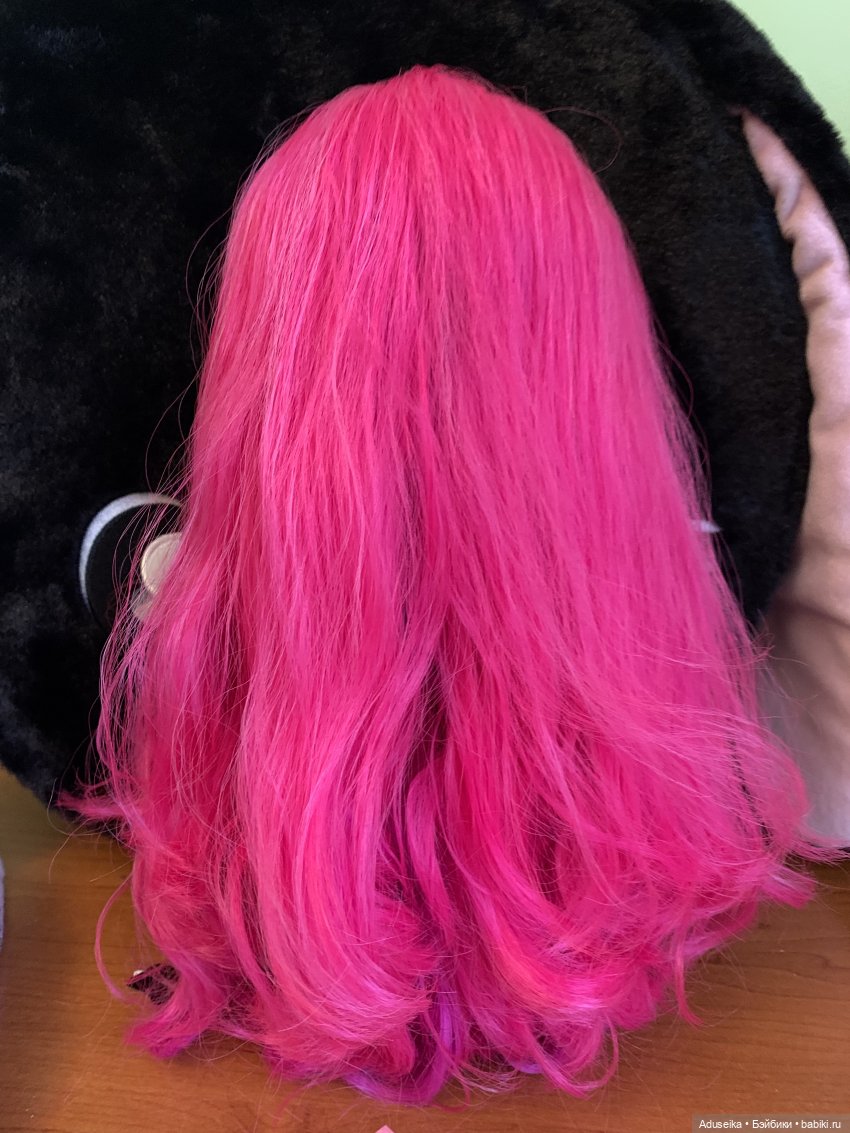 Na! Na! Na! Surprise Ultimate Black Bunny Alex Heart