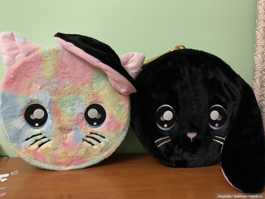 Na! Na! Na! Surprise Ultimate Black Bunny Alex Heart