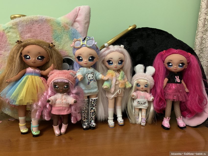 Na! Na! Na! Surprise Ultimate Black Bunny Alex Heart