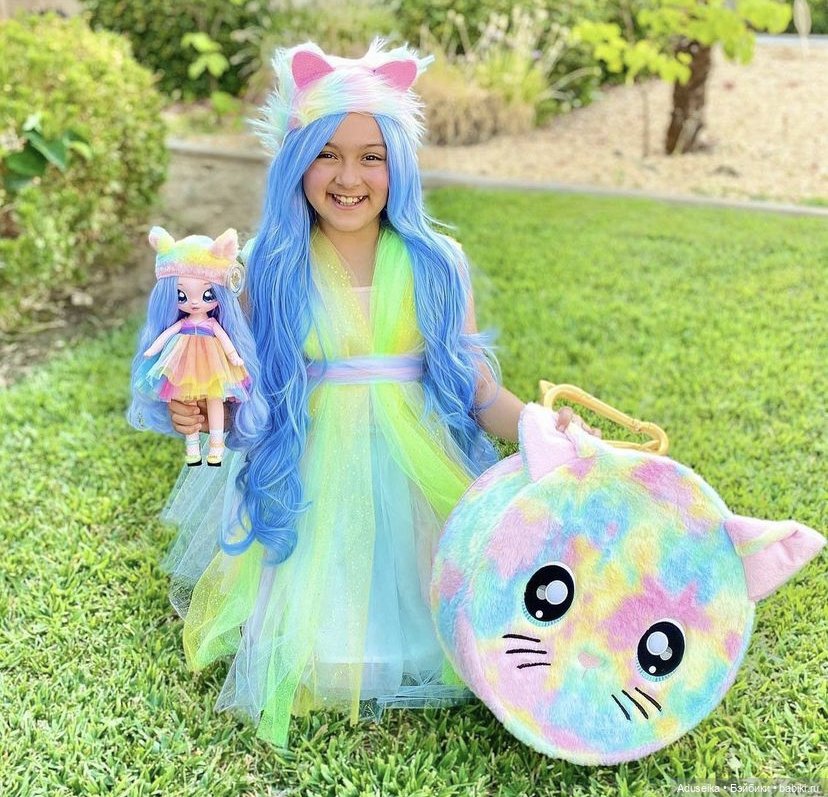 Na! Na! Na! Surprise Ultimate Black Bunny Alex Heart