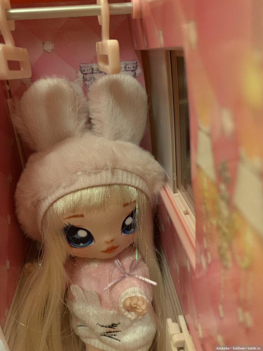 Na! Na! Na! Surprise Kitty-Cat Camper playset - все на кемпинг