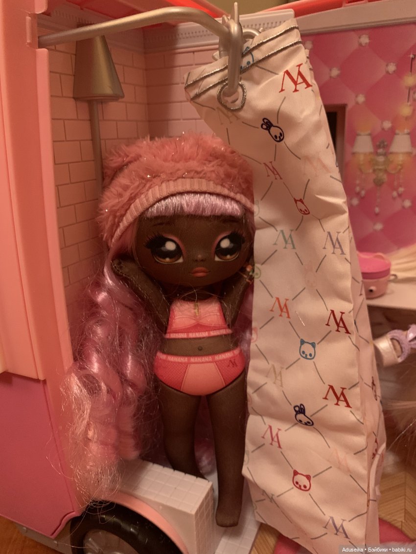 Na! Na! Na! Surprise Kitty-Cat Camper playset - все на кемпинг