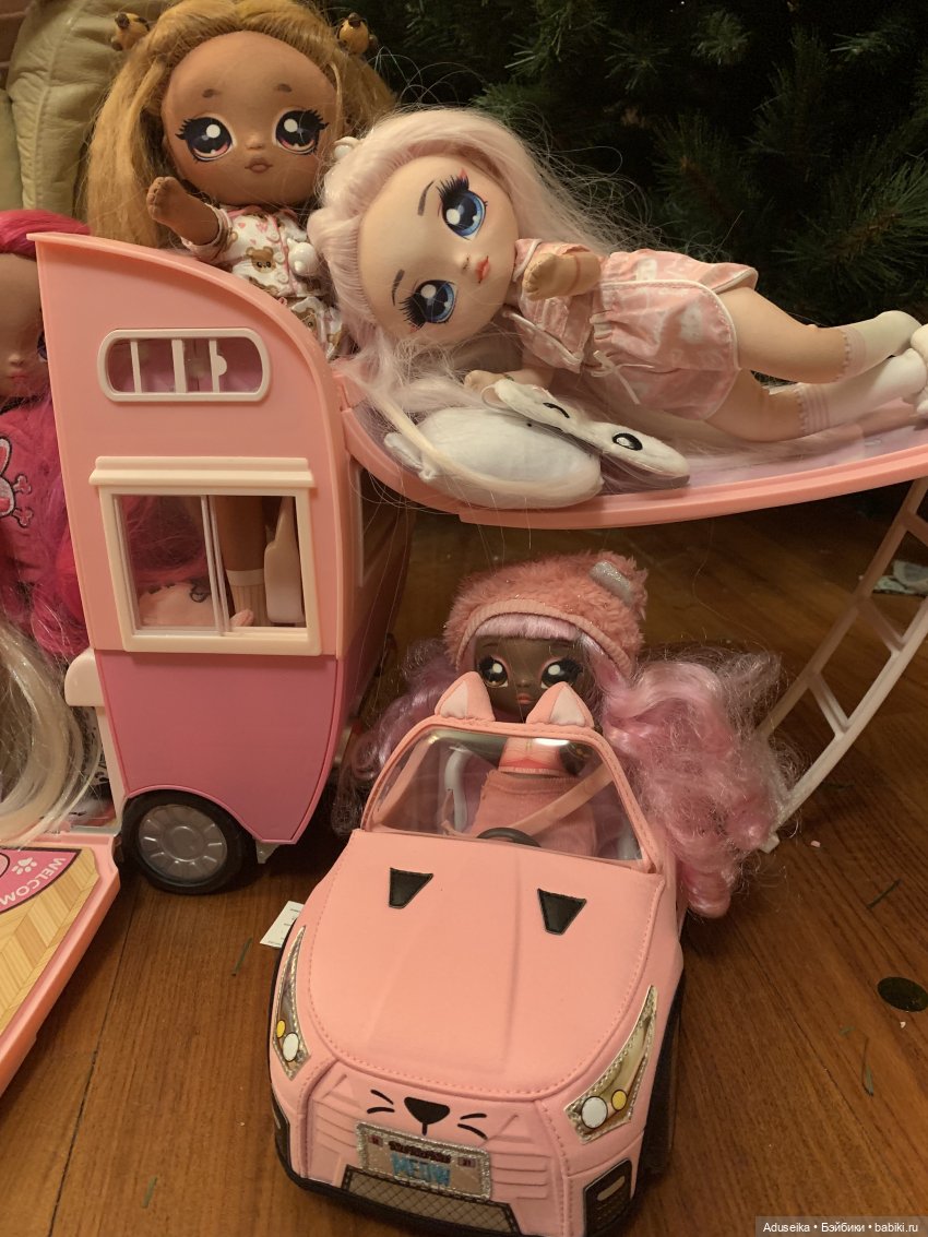 Na! Na! Na! Surprise Kitty-Cat Camper playset - все на кемпинг