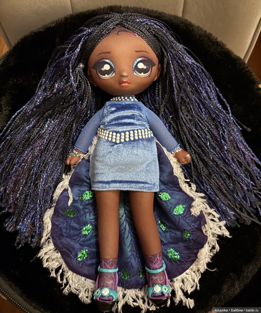 Na! Na! Na! Surprise Teens 3 серия: Queenie Plume