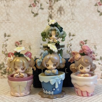 Цветочки в горшочках дома,  Мarvel Gаrdеn, Swееt Еmilyа.