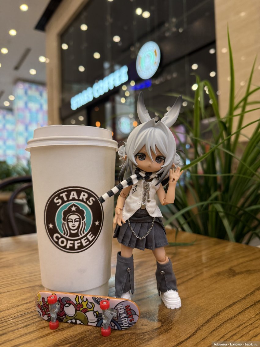 Хейзер в ТЦ — Куклы Simontoys и Come4Free (Blind Box): Teennar (фото 3)