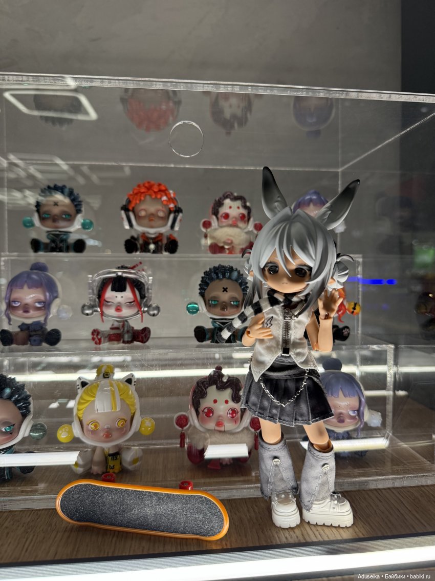 Хейзер в ТЦ — Куклы Simontoys и Come4Free (Blind Box): Teennar (фото 5)