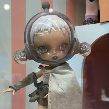 В одном магазинчике Pop Mart