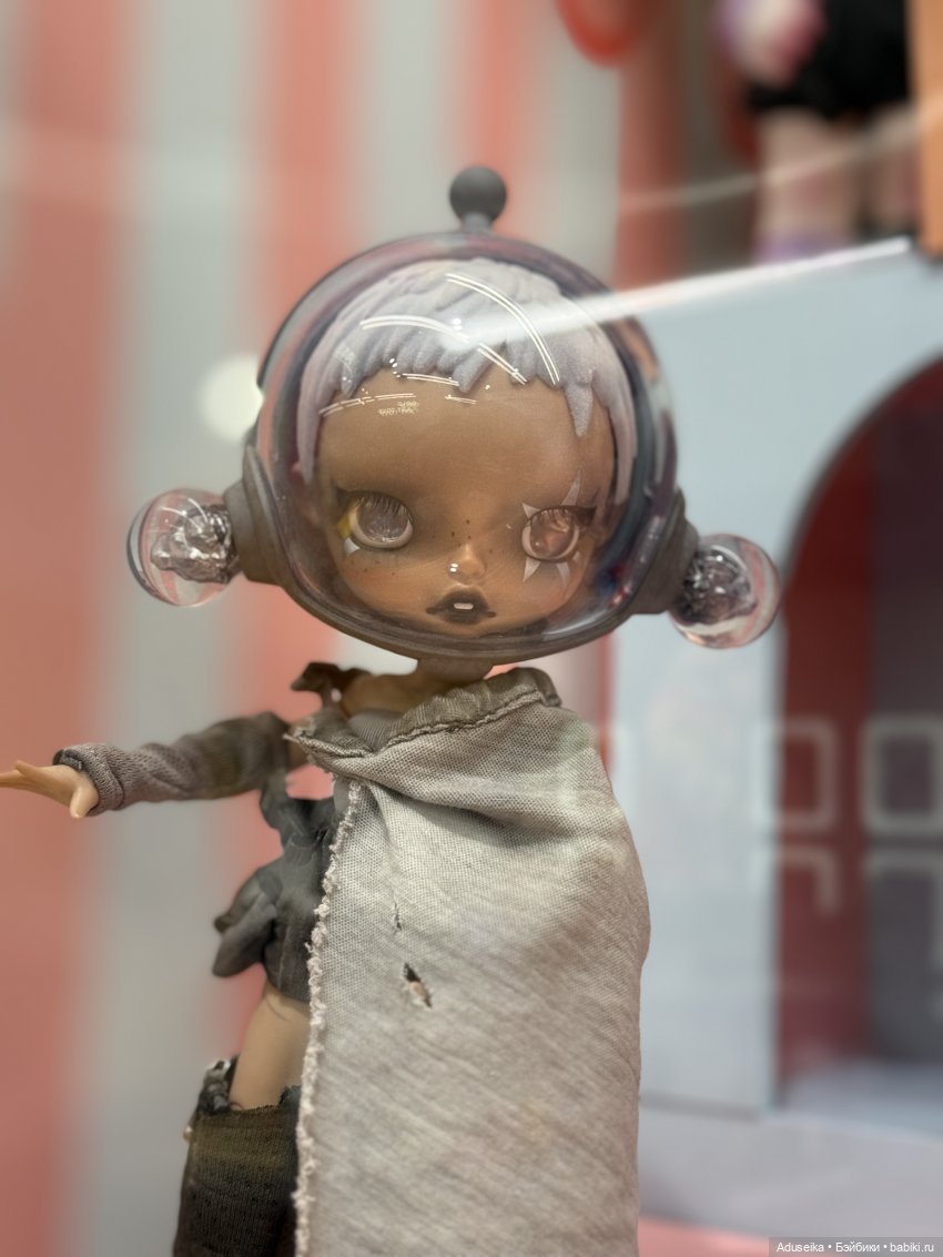 В одном магазинчике Pop Mart (фото 2)