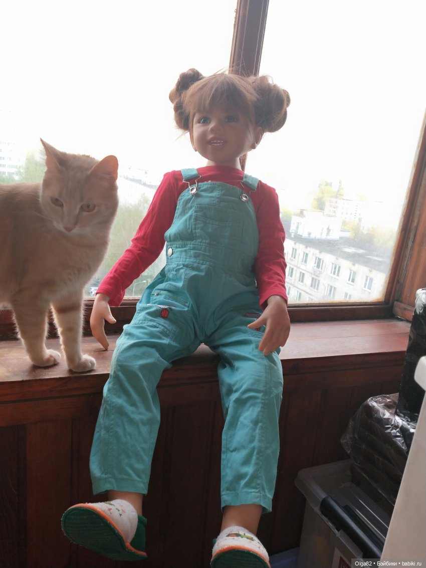 Мои рыжули на балконе!)))