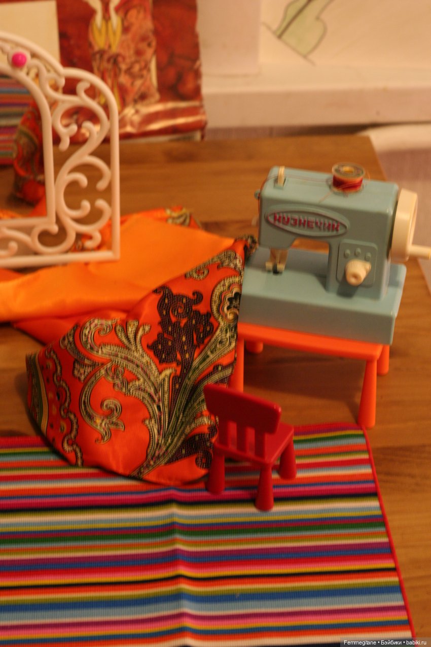 Исумбоси. За сценой — Куклы Barbie (Барби): Looks (фото 2)