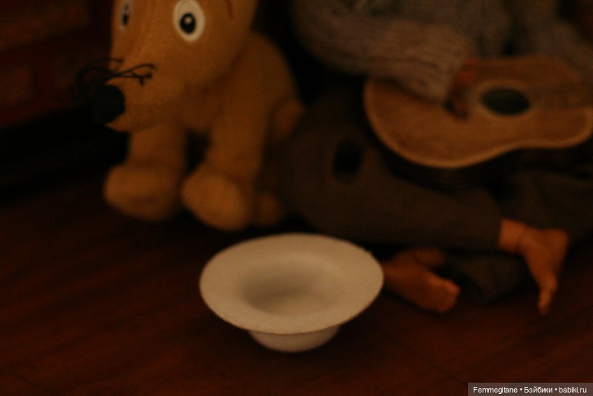 О ком грустит М77. Глава 2