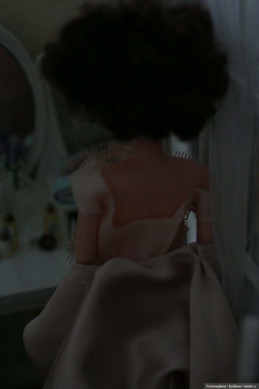 О ком грустит М77. Глава 3