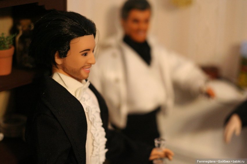 О ком грустит М77. Глава 4