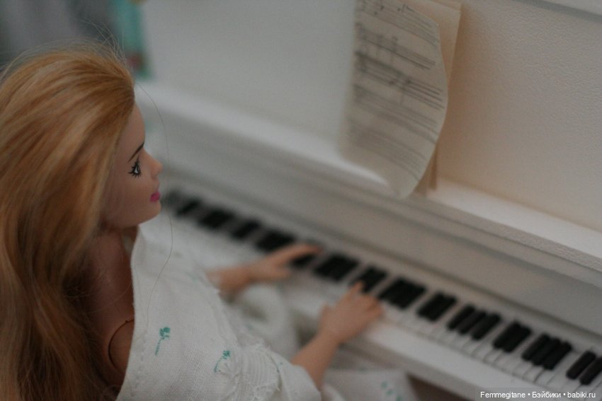 О ком грустит М77. Глава 11