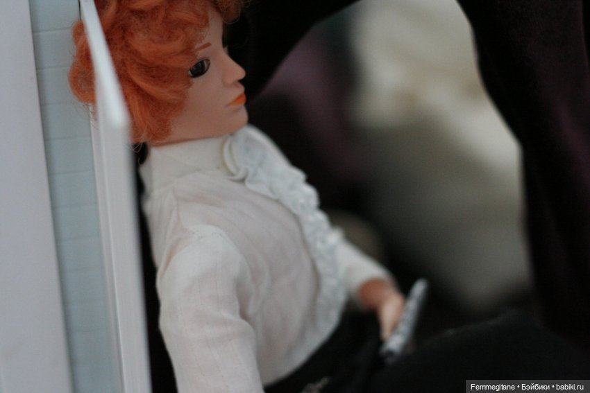 О ком грустит М77. Глава 18