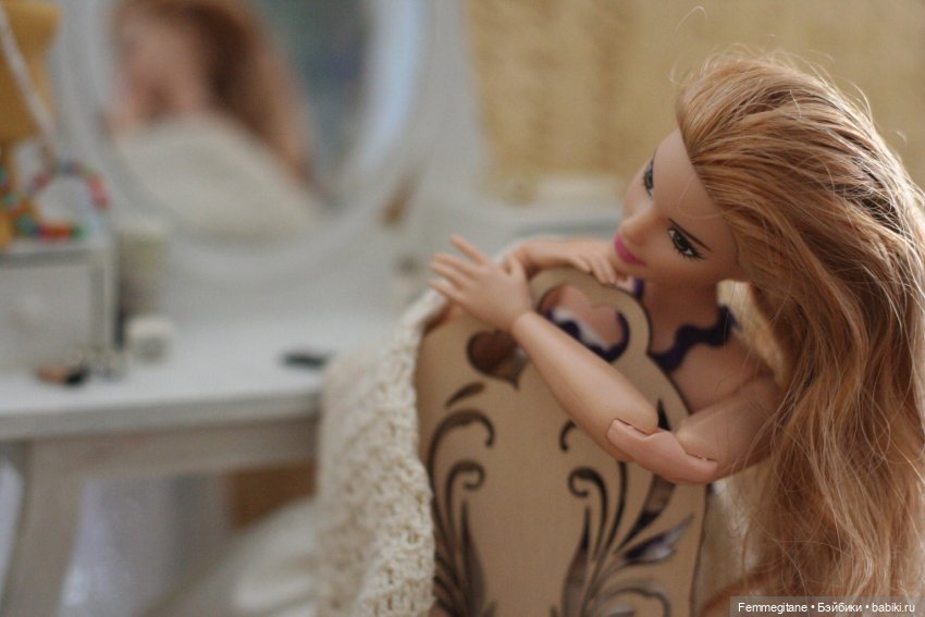 О ком грустит М77. Глава 18