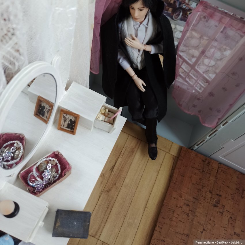 DollCi Awards - 2021. Специальный показ. Фильм Sur la ville - Над городом