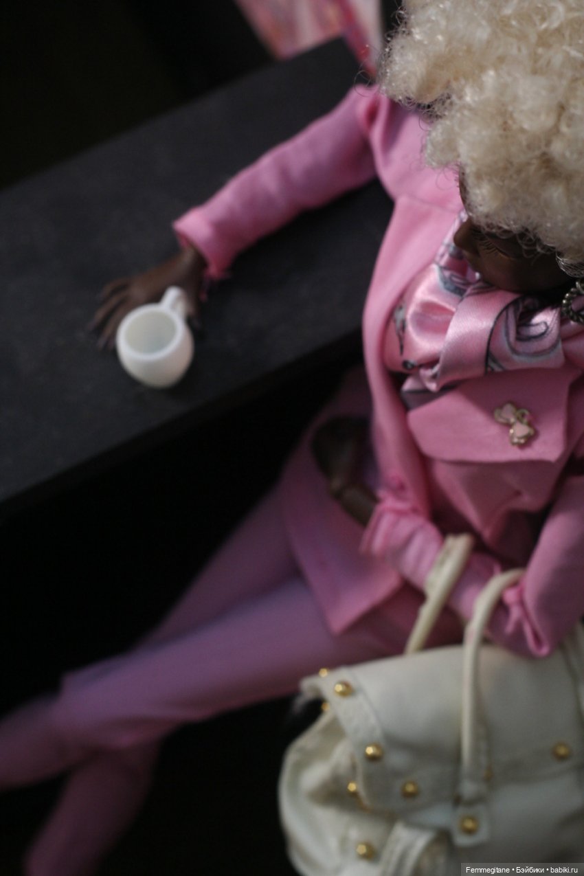 DollCi - Awards - 2023. День 6. Кафе