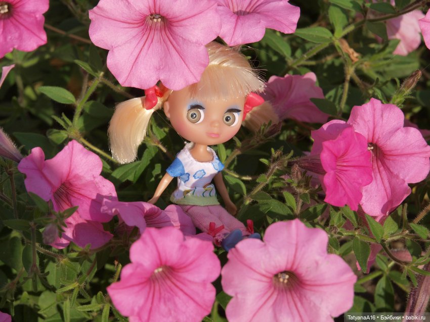 Куколки мини Блайз ярким летом (фото 7)