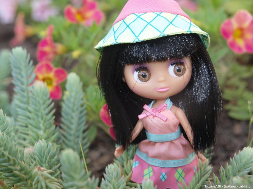 Куколки мини Блайз ярким летом