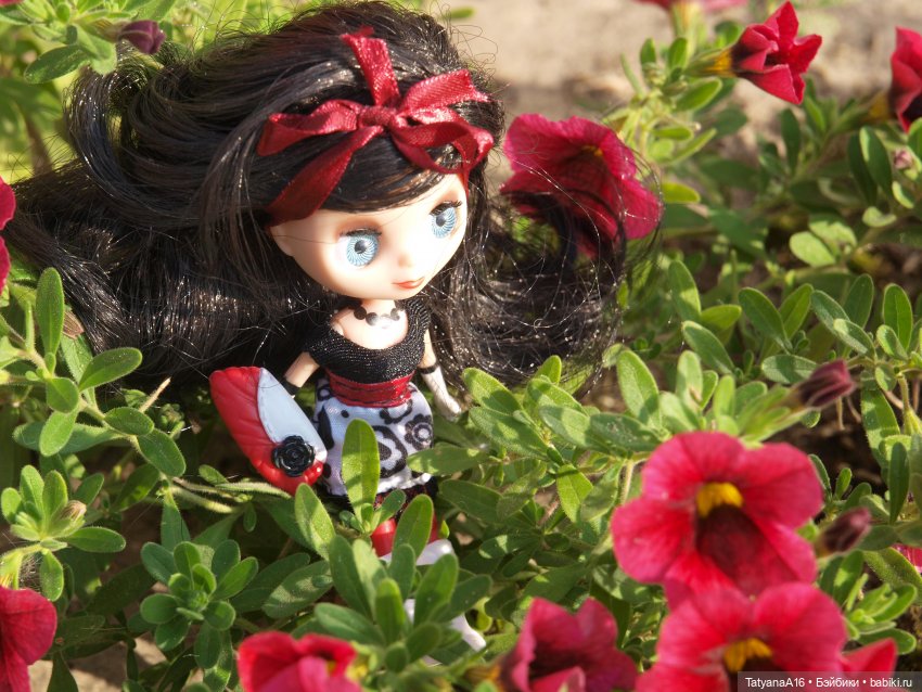 Куколки мини Блайз ярким летом (фото 6)