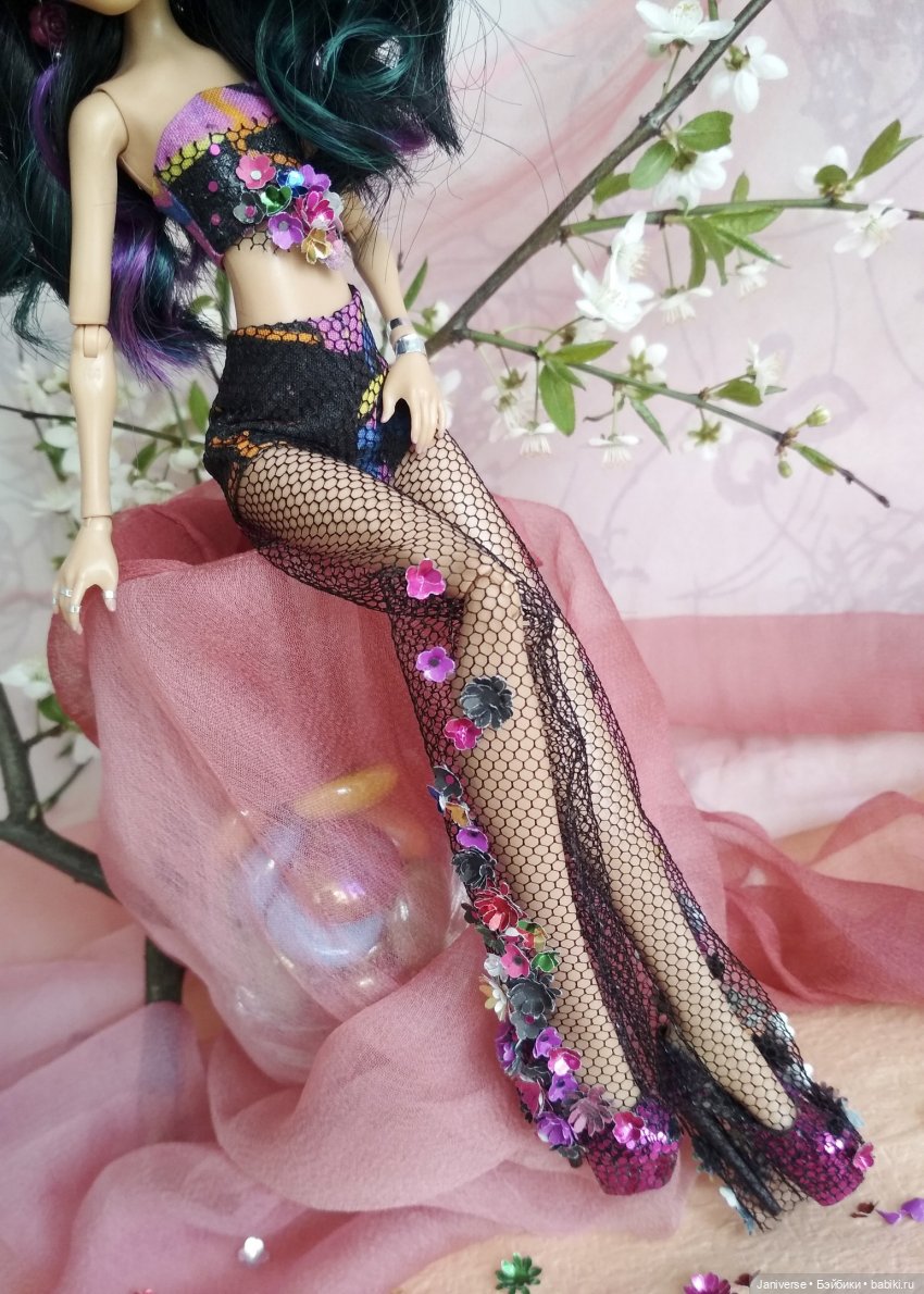 С Весной! Кукольные наряды Март, Апрель, Май