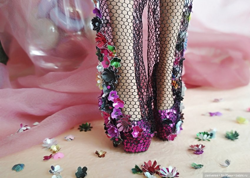 С Весной! Кукольные наряды Март, Апрель, Май