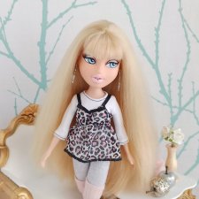 Хлоя, которая утащила меня в бренд Bratz