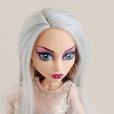 Старшие монстро дивы, моя Бладгуд