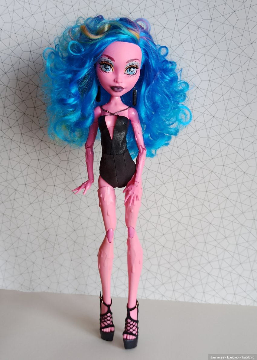 Любимая модель гигантесса Гулиопа Джелингтон, Gooliope Jellington (фото 8)