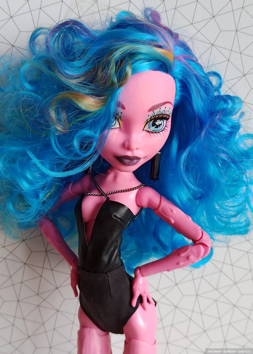 Любимая модель гигантесса Гулиопа Джелингтон, Gooliope Jellington (фото 9)