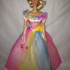 Необычная кукла Барби с эффектом скручивания волос